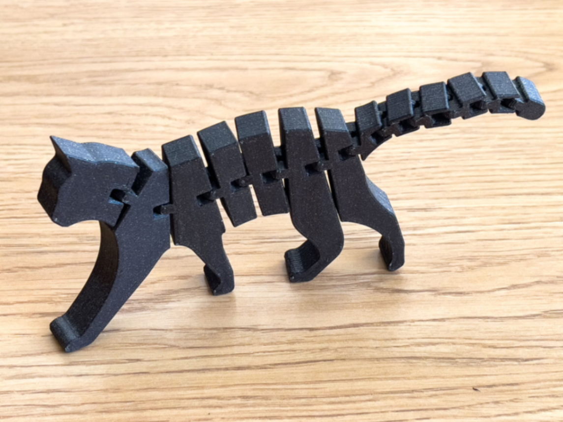 Tigre articolata flexi stampata in 3D nera